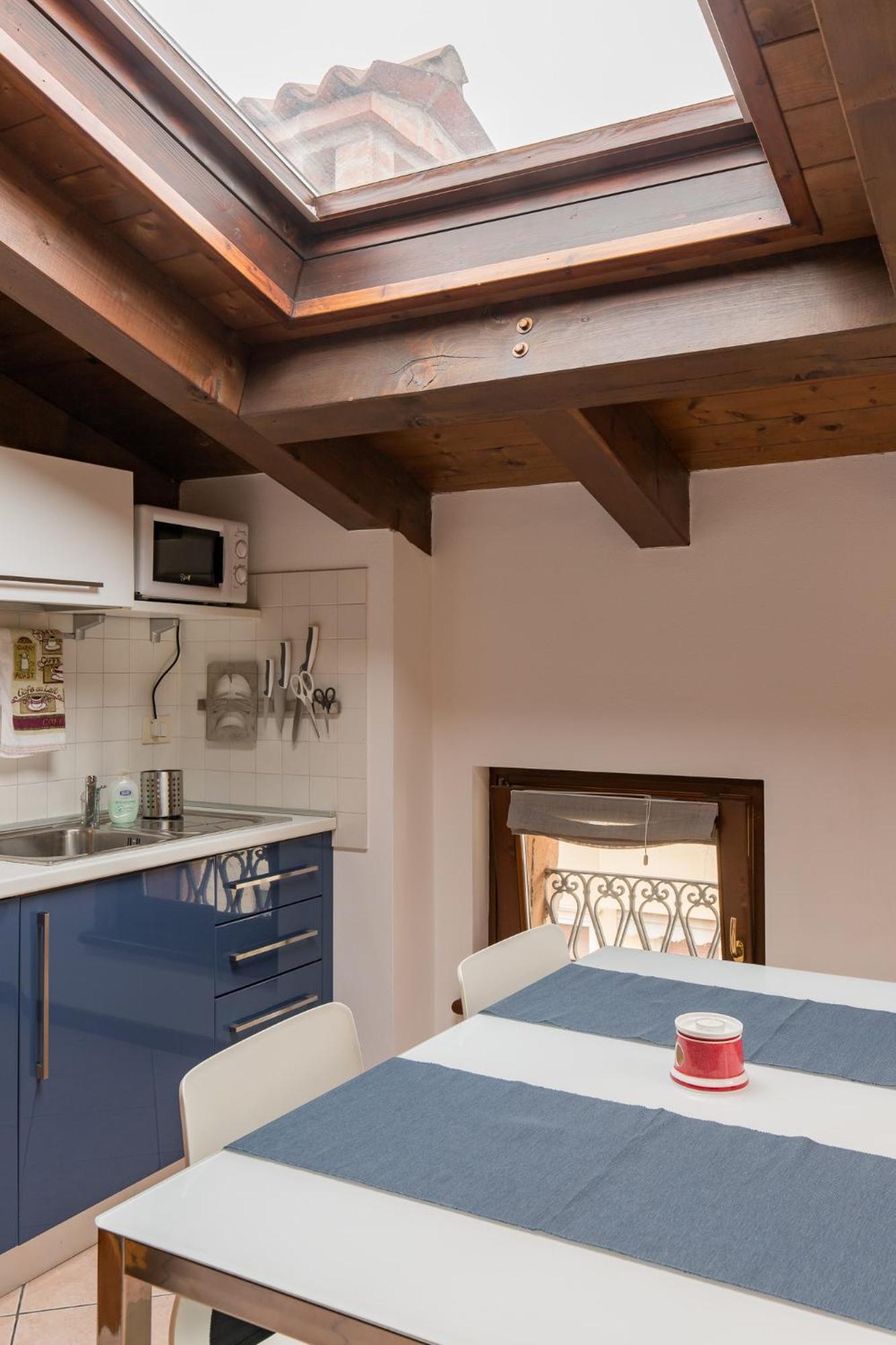 La Mansarda Di Giulietta Apartamento Verona Exterior foto
